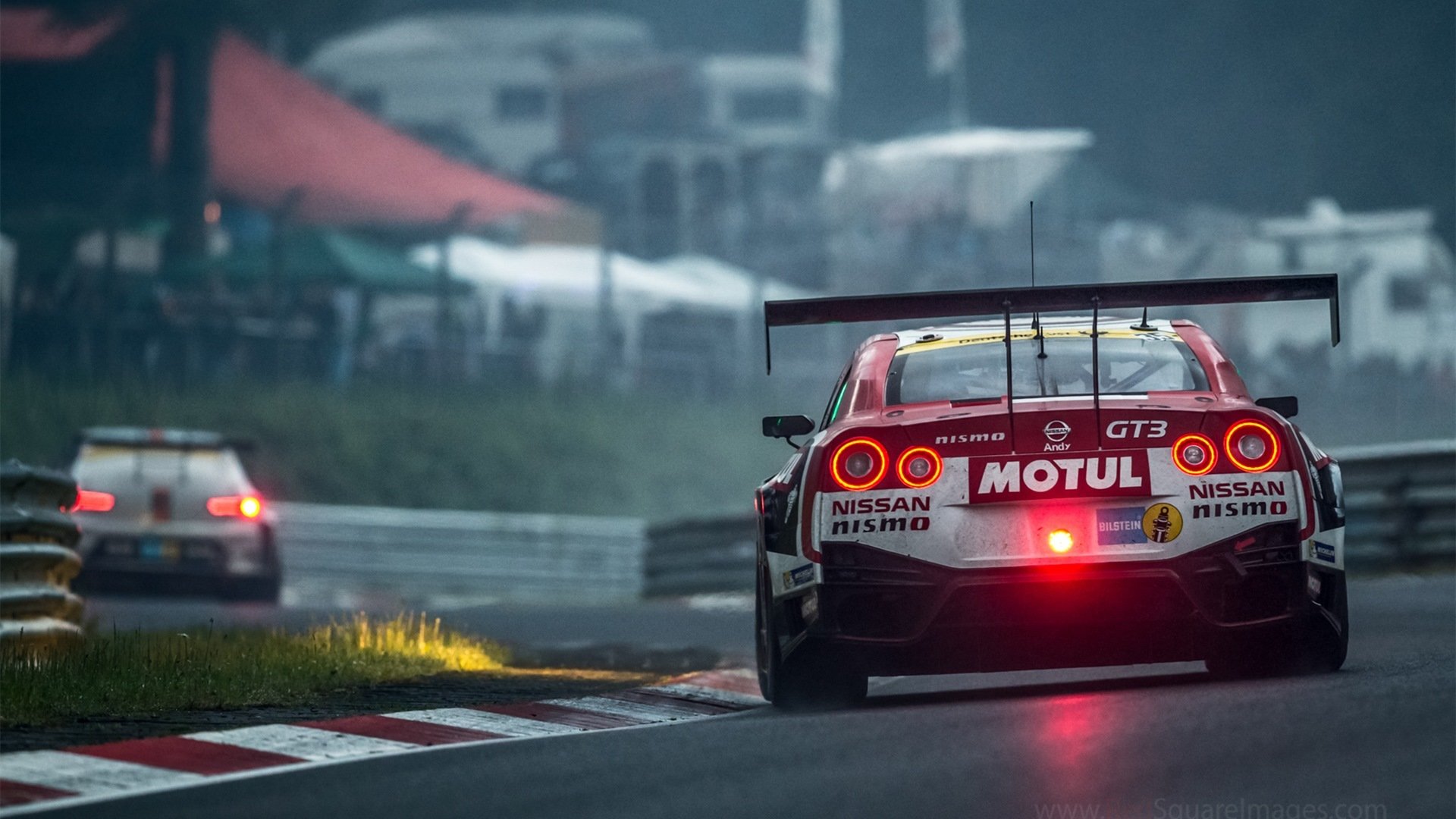 九游游戏中心官网-“简阳文体中心：羽毛球赛事中演绎速度与精准的完美结合”