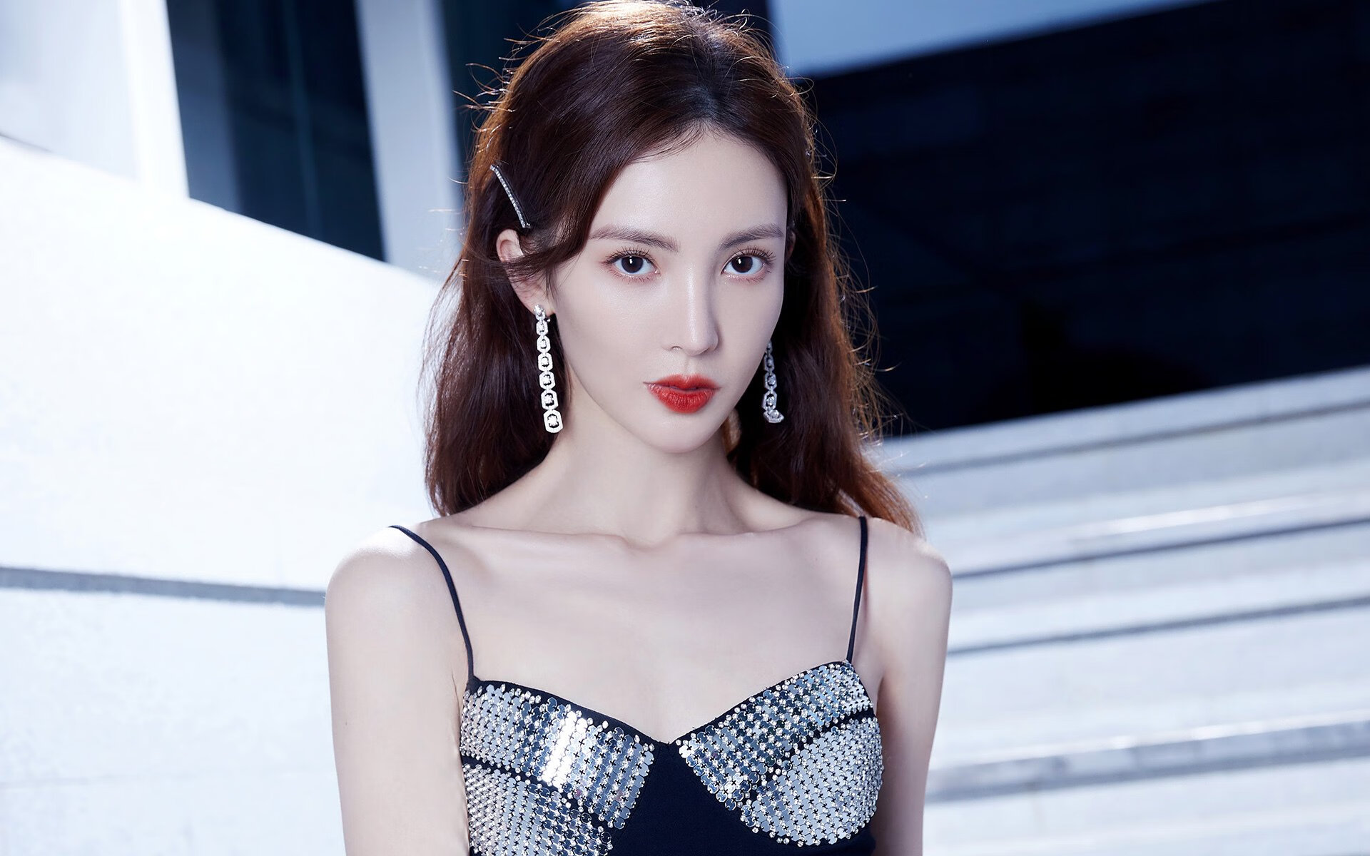 高校体育文化节融合健身与科技体验,高校健体比赛