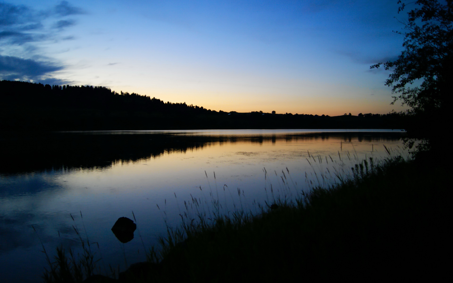 九游娱乐APP-乔治中距离手感火热快船持续发力，乔治快船最新进展