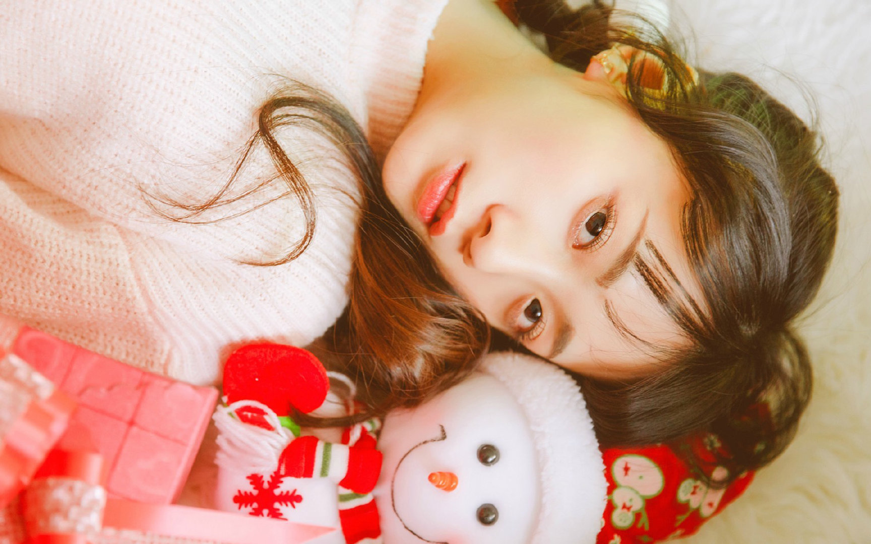 梅尔滕斯保持高速输出 展现强心脏，梅尔滕斯男友真帅