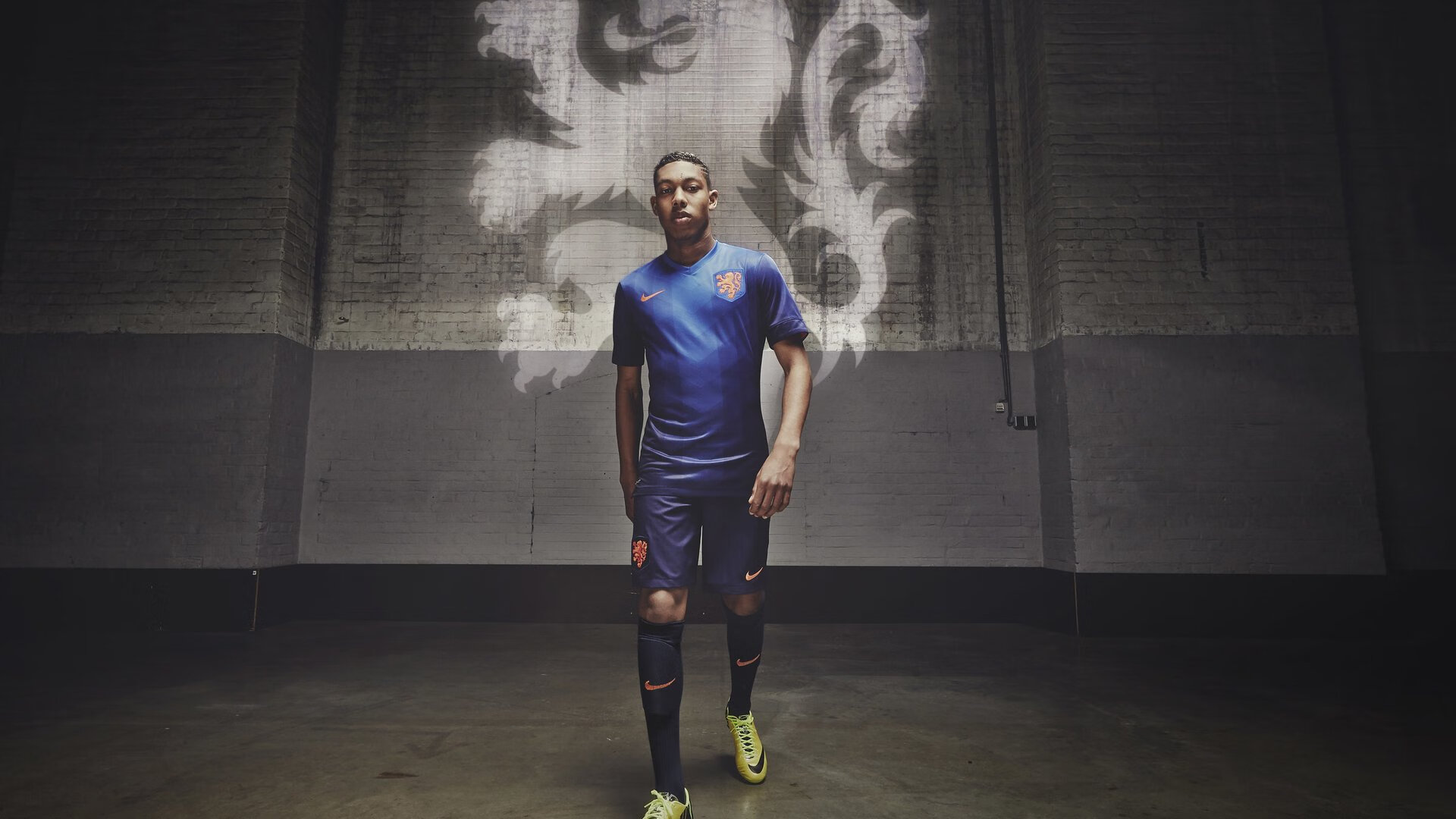 湖人新秀展现强大身体天赋引队友称赞，湖人今年选的新秀